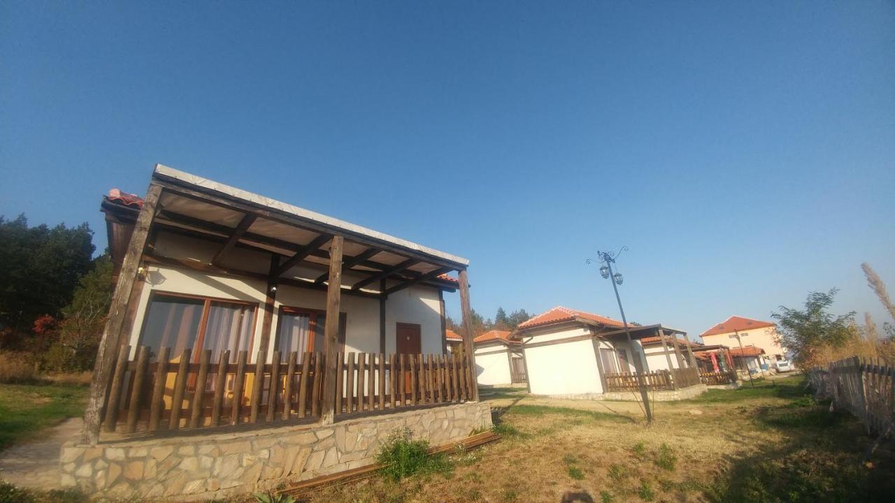 Complex Magura Hotel Rabisha Luaran gambar