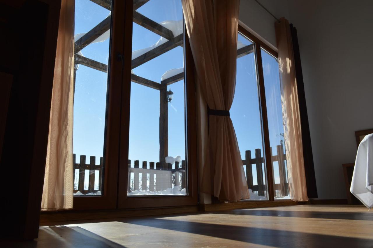 Complex Magura Hotel Rabisha Bilik gambar